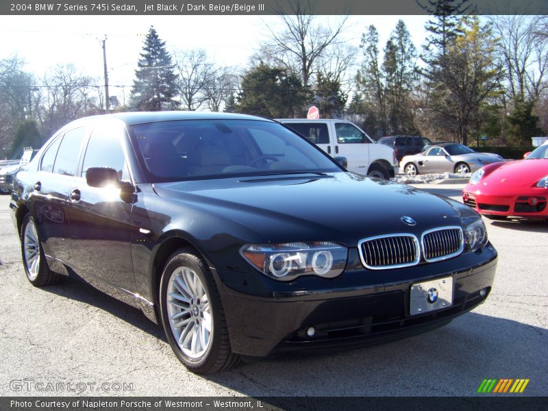Jet Black / Dark Beige/Beige III 2004 BMW 7 Series 745i Sedan
