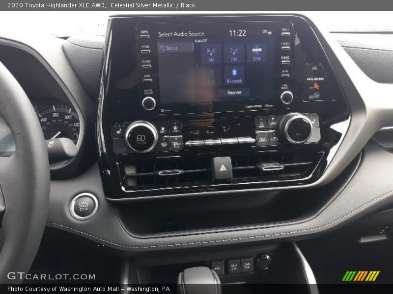 Celestial Silver Metallic / Black 2020 Toyota Highlander XLE AWD