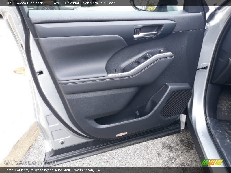 Celestial Silver Metallic / Black 2020 Toyota Highlander XLE AWD