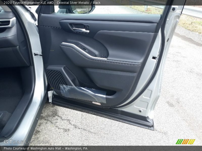 Celestial Silver Metallic / Black 2020 Toyota Highlander XLE AWD
