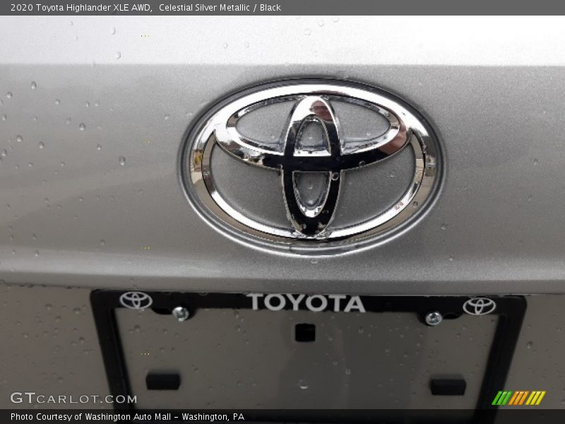 Celestial Silver Metallic / Black 2020 Toyota Highlander XLE AWD