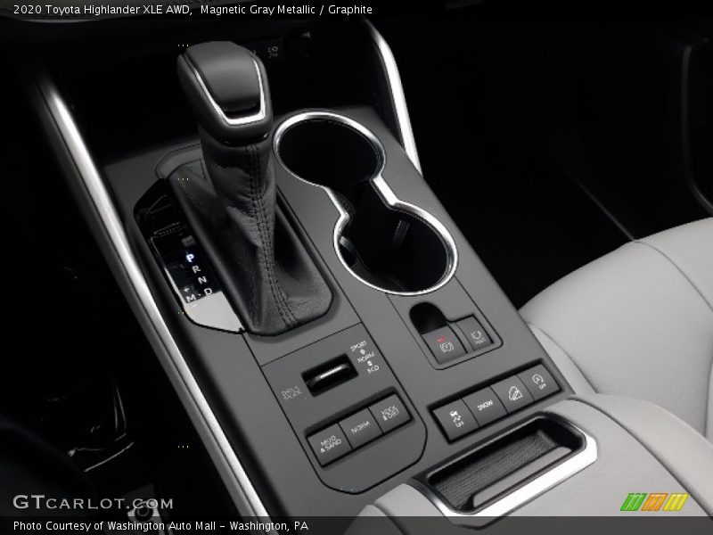 Magnetic Gray Metallic / Graphite 2020 Toyota Highlander XLE AWD