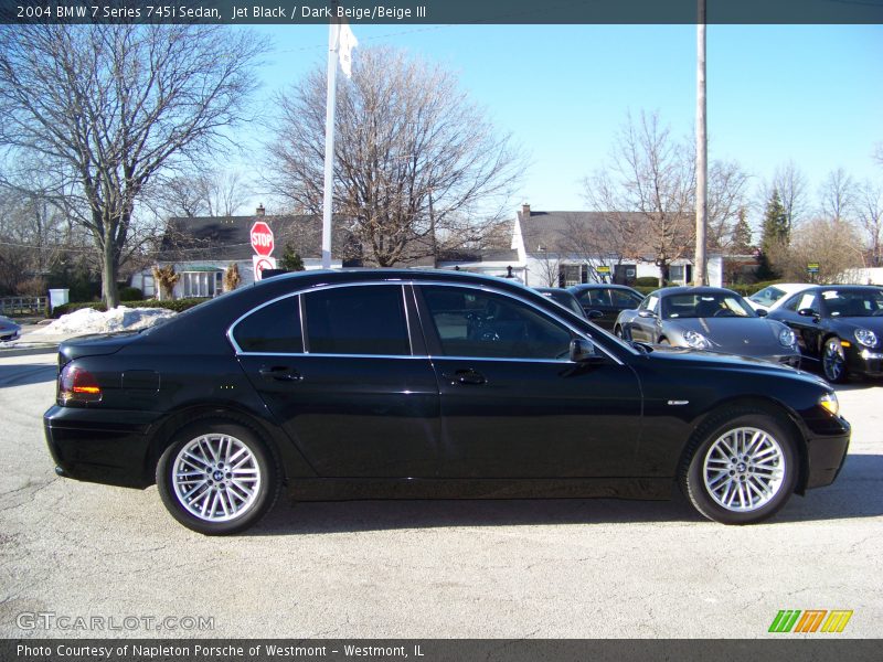 Jet Black / Dark Beige/Beige III 2004 BMW 7 Series 745i Sedan