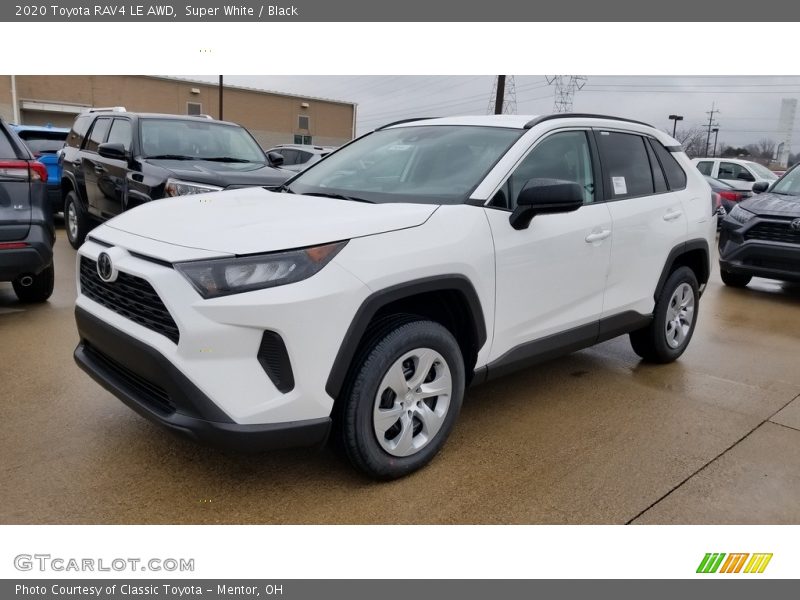 Super White / Black 2020 Toyota RAV4 LE AWD