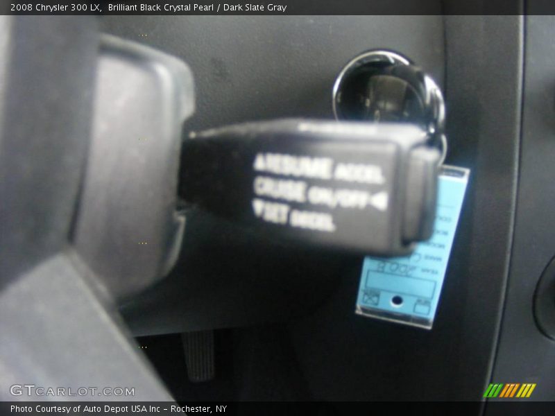 Brilliant Black Crystal Pearl / Dark Slate Gray 2008 Chrysler 300 LX