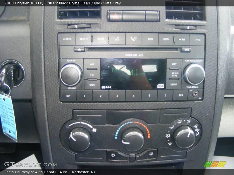 Brilliant Black Crystal Pearl / Dark Slate Gray 2008 Chrysler 300 LX