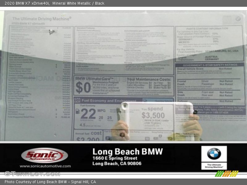 Mineral White Metallic / Black 2020 BMW X7 xDrive40i