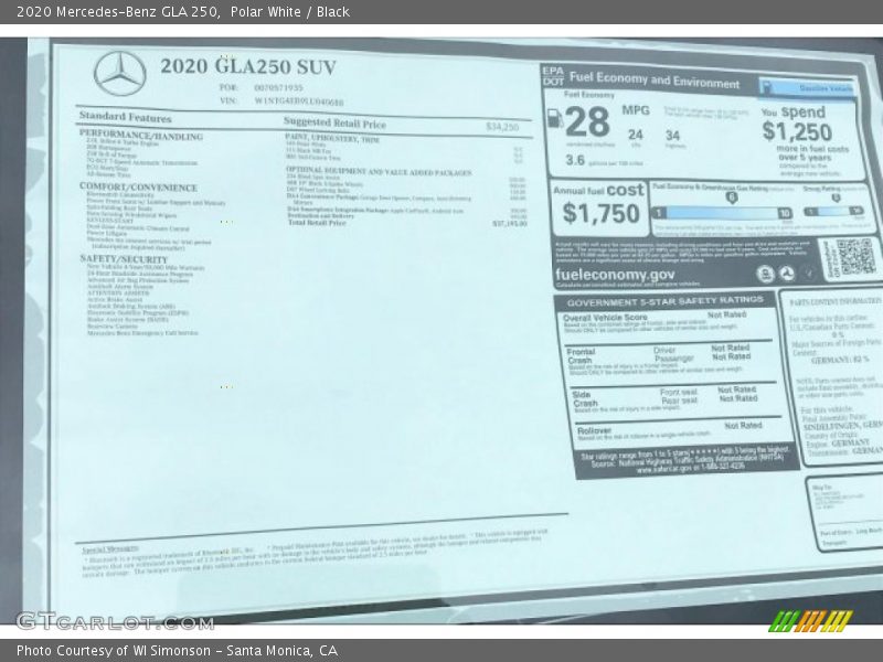 Polar White / Black 2020 Mercedes-Benz GLA 250