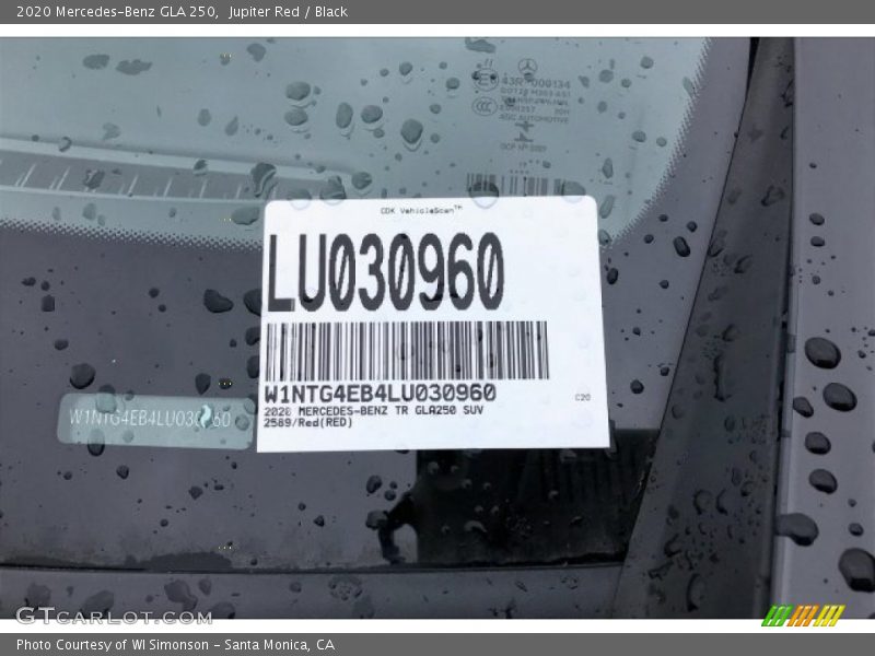 Jupiter Red / Black 2020 Mercedes-Benz GLA 250