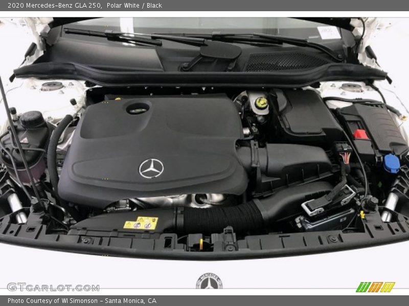 Polar White / Black 2020 Mercedes-Benz GLA 250