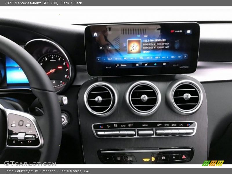 Black / Black 2020 Mercedes-Benz GLC 300