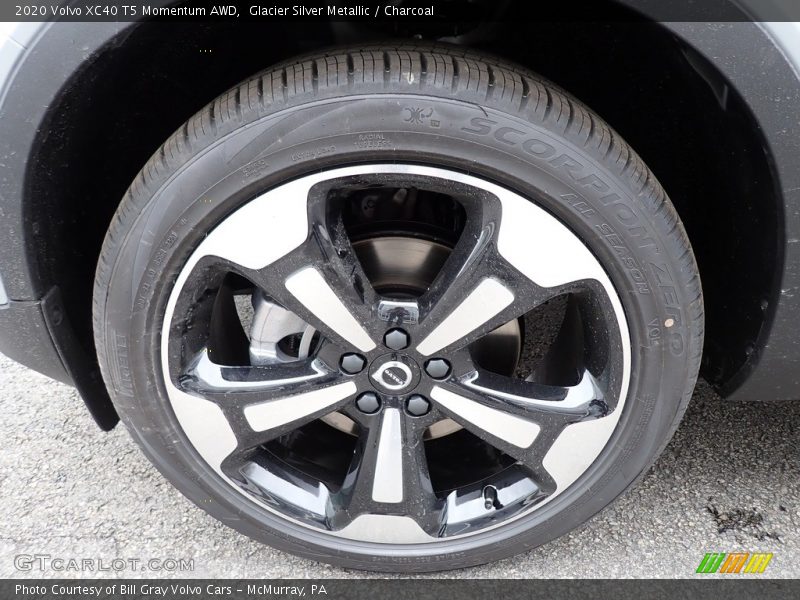  2020 XC40 T5 Momentum AWD Wheel