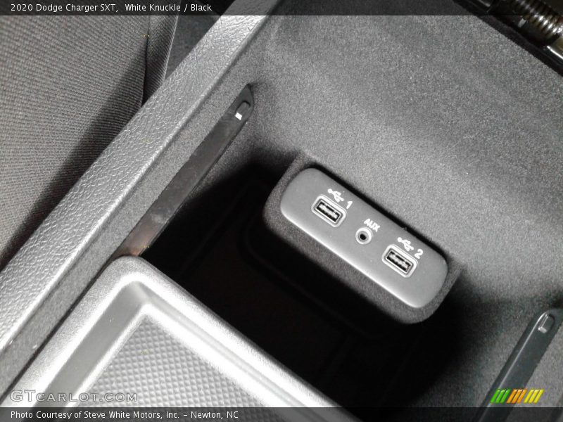 White Knuckle / Black 2020 Dodge Charger SXT