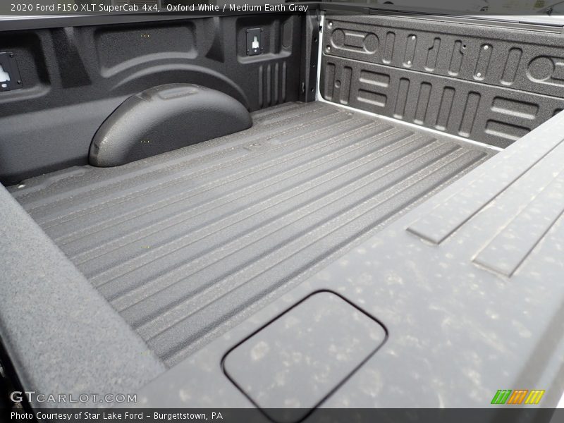 Oxford White / Medium Earth Gray 2020 Ford F150 XLT SuperCab 4x4