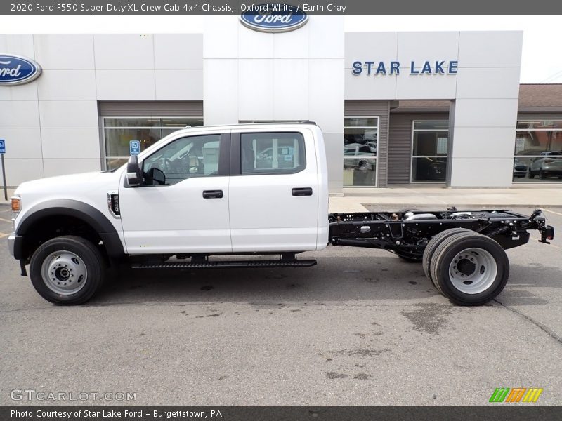 Oxford White / Earth Gray 2020 Ford F550 Super Duty XL Crew Cab 4x4 Chassis