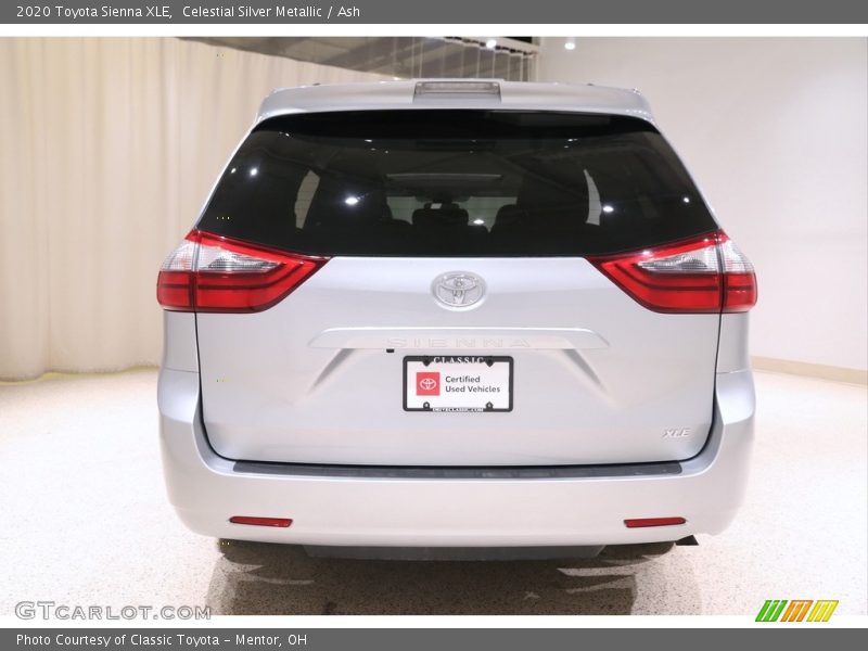 Celestial Silver Metallic / Ash 2020 Toyota Sienna XLE