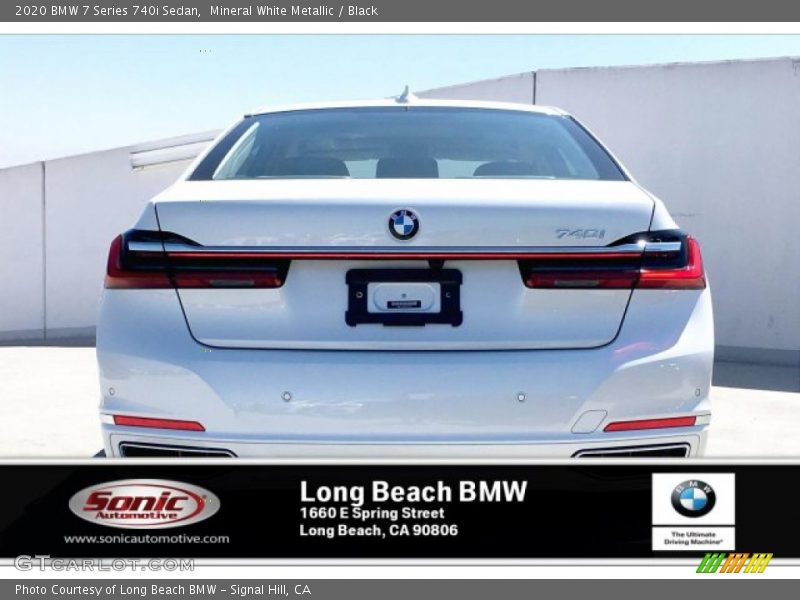 Mineral White Metallic / Black 2020 BMW 7 Series 740i Sedan