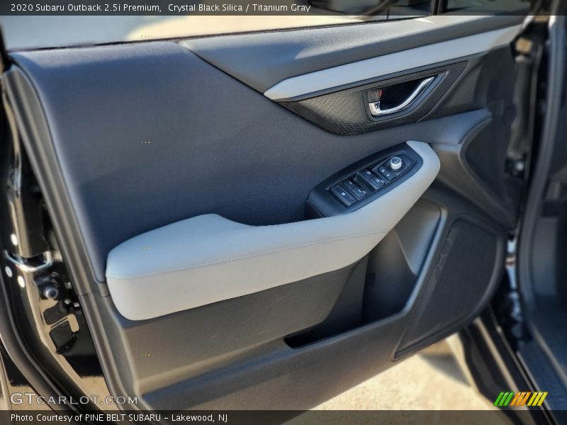 Crystal Black Silica / Titanium Gray 2020 Subaru Outback 2.5i Premium