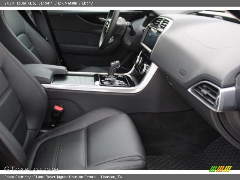 Santorini Black Metallic / Ebony 2020 Jaguar XE S