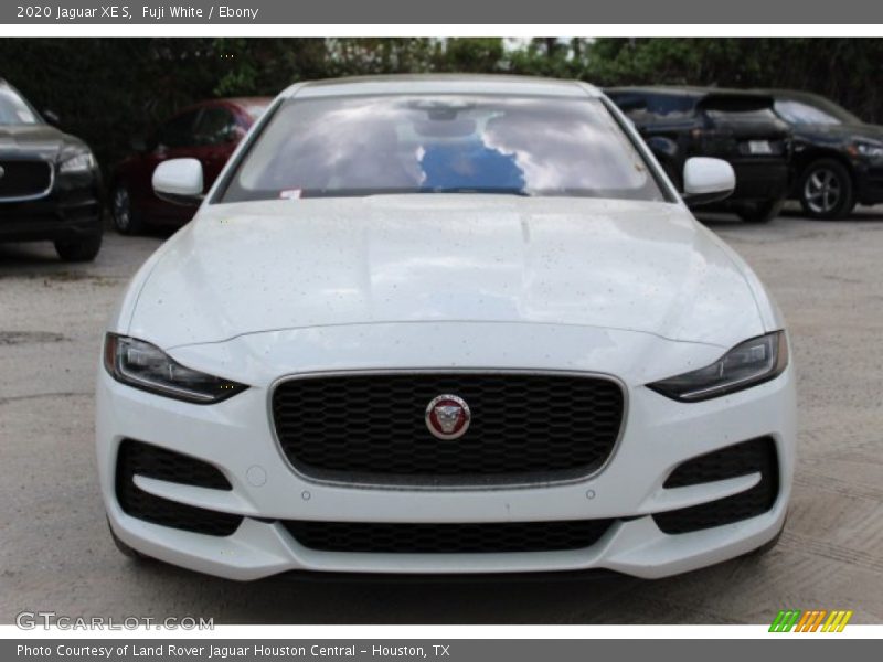 Fuji White / Ebony 2020 Jaguar XE S