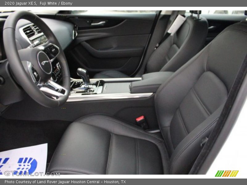 Fuji White / Ebony 2020 Jaguar XE S