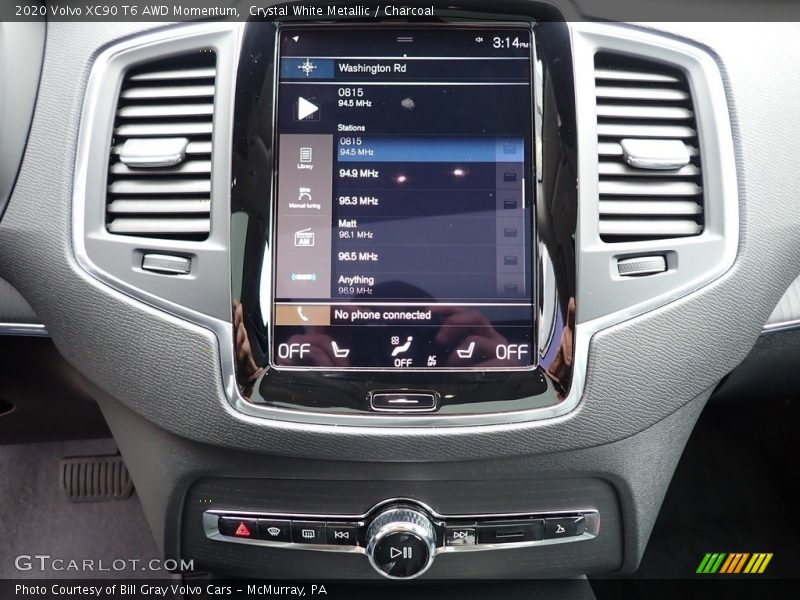 Controls of 2020 XC90 T6 AWD Momentum