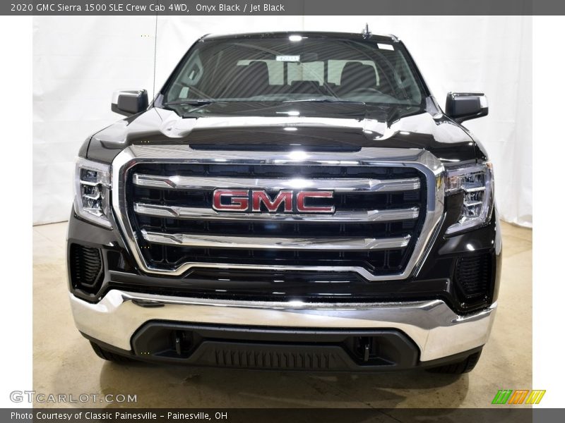 Onyx Black / Jet Black 2020 GMC Sierra 1500 SLE Crew Cab 4WD