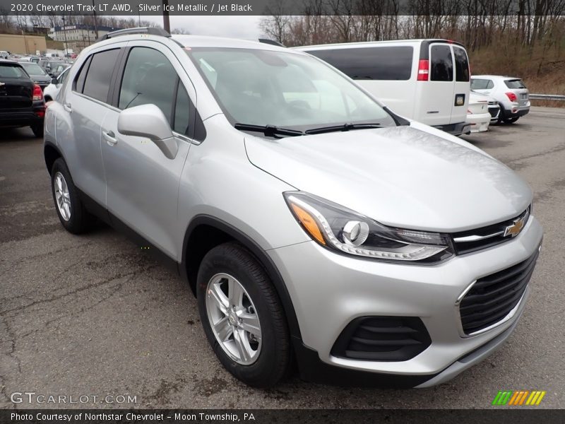 Silver Ice Metallic / Jet Black 2020 Chevrolet Trax LT AWD