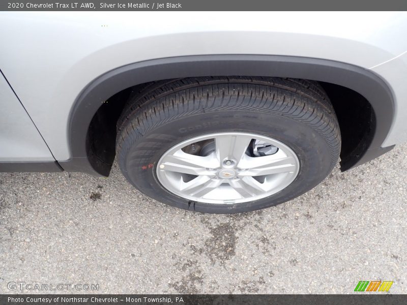 Silver Ice Metallic / Jet Black 2020 Chevrolet Trax LT AWD
