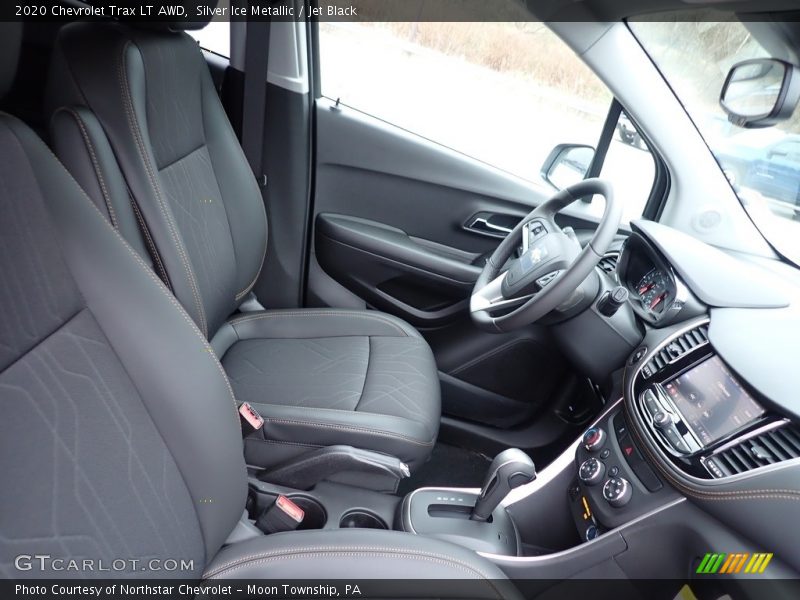 Silver Ice Metallic / Jet Black 2020 Chevrolet Trax LT AWD