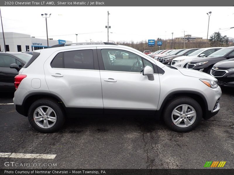 Silver Ice Metallic / Jet Black 2020 Chevrolet Trax LT AWD