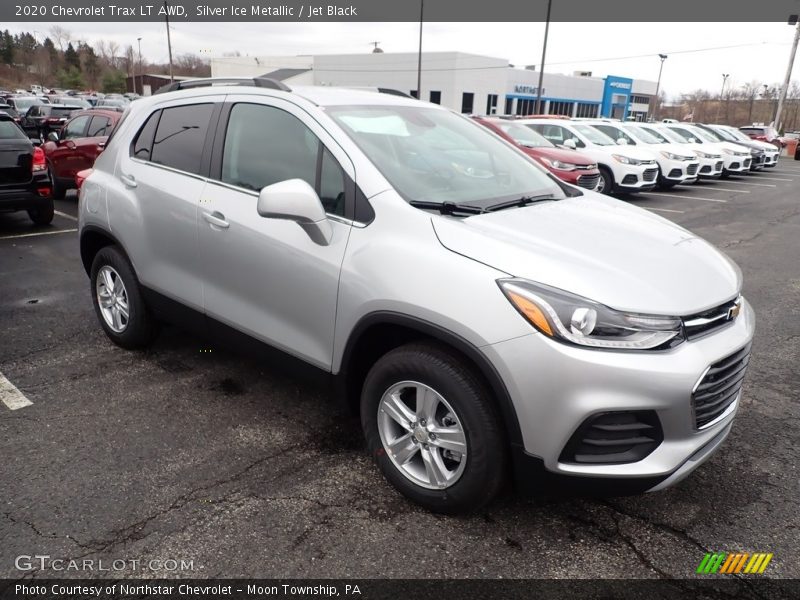 Silver Ice Metallic / Jet Black 2020 Chevrolet Trax LT AWD