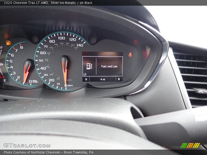 Silver Ice Metallic / Jet Black 2020 Chevrolet Trax LT AWD