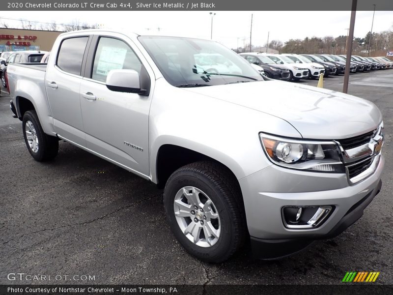 Front 3/4 View of 2020 Colorado LT Crew Cab 4x4