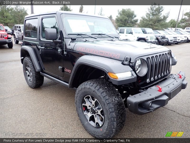 Front 3/4 View of 2020 Wrangler Rubicon 4x4