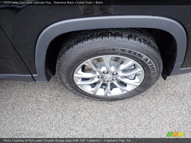 Diamond Black Crystal Pearl / Black 2020 Jeep Cherokee Latitude Plus