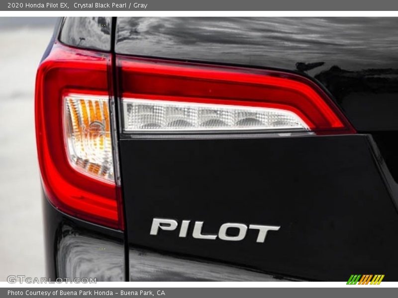 Crystal Black Pearl / Gray 2020 Honda Pilot EX
