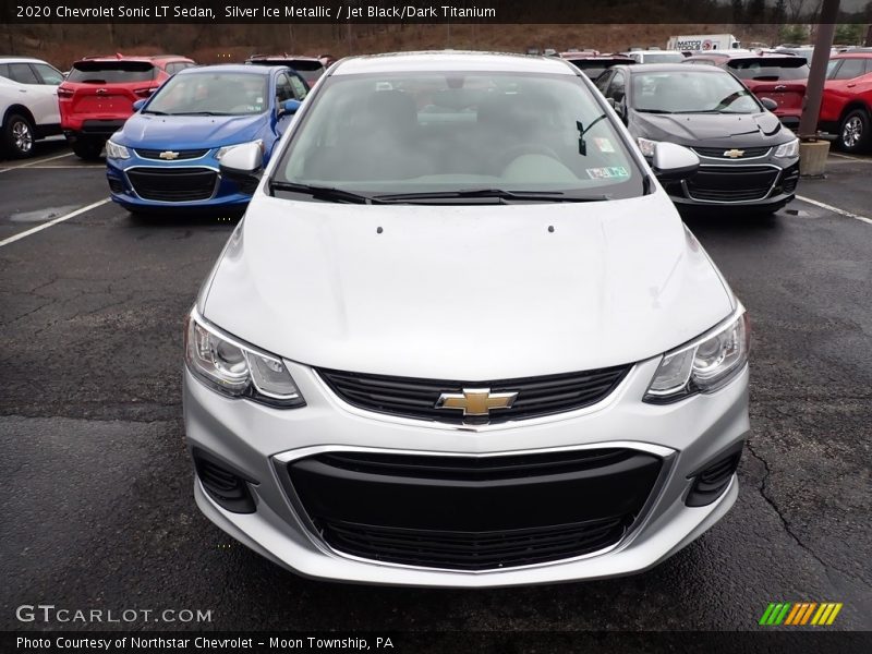 Silver Ice Metallic / Jet Black/Dark Titanium 2020 Chevrolet Sonic LT Sedan