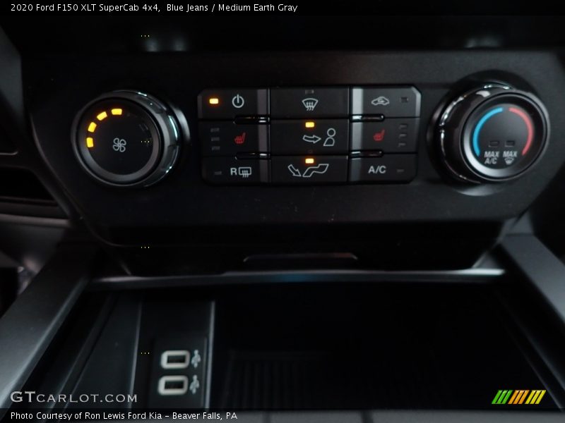 Blue Jeans / Medium Earth Gray 2020 Ford F150 XLT SuperCab 4x4