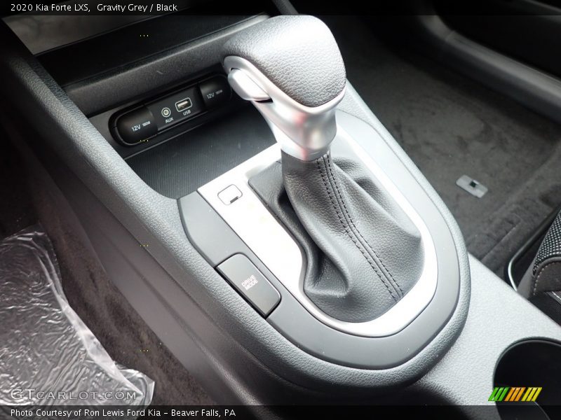 Gravity Grey / Black 2020 Kia Forte LXS