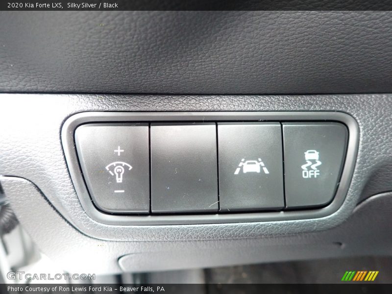 Silky Silver / Black 2020 Kia Forte LXS