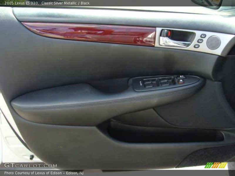 Classic Silver Metallic / Black 2005 Lexus ES 330