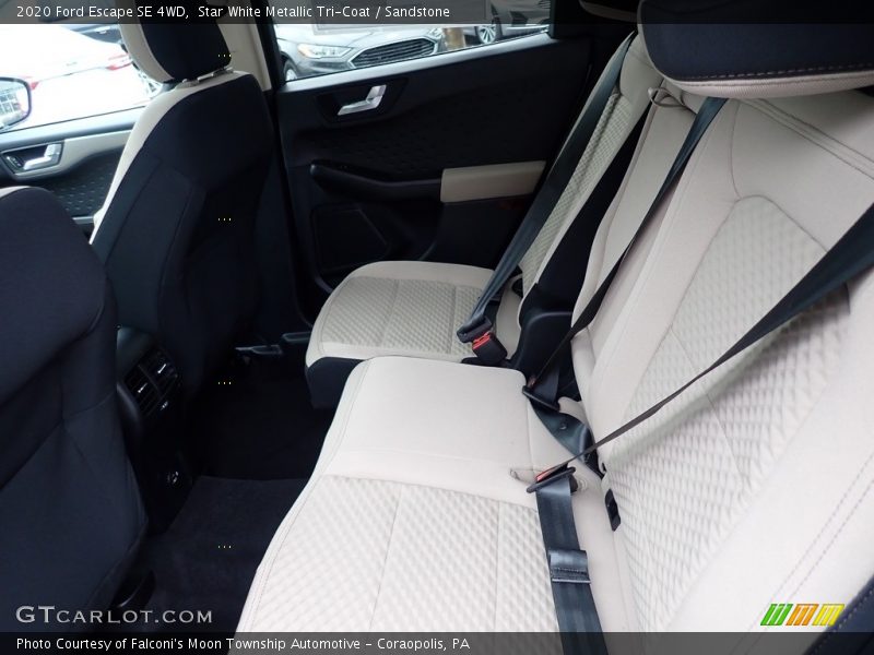 Star White Metallic Tri-Coat / Sandstone 2020 Ford Escape SE 4WD