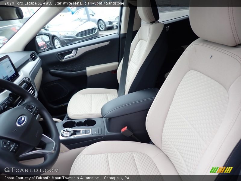 Star White Metallic Tri-Coat / Sandstone 2020 Ford Escape SE 4WD