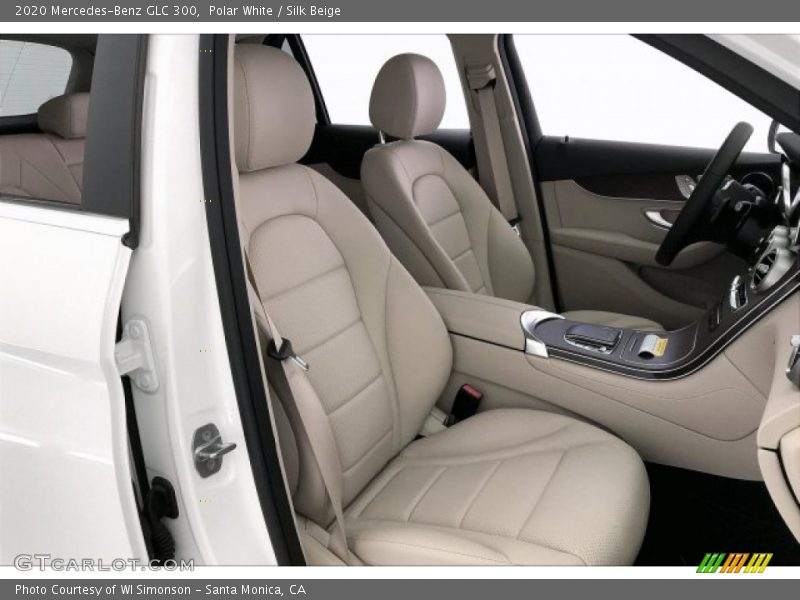 Polar White / Silk Beige 2020 Mercedes-Benz GLC 300