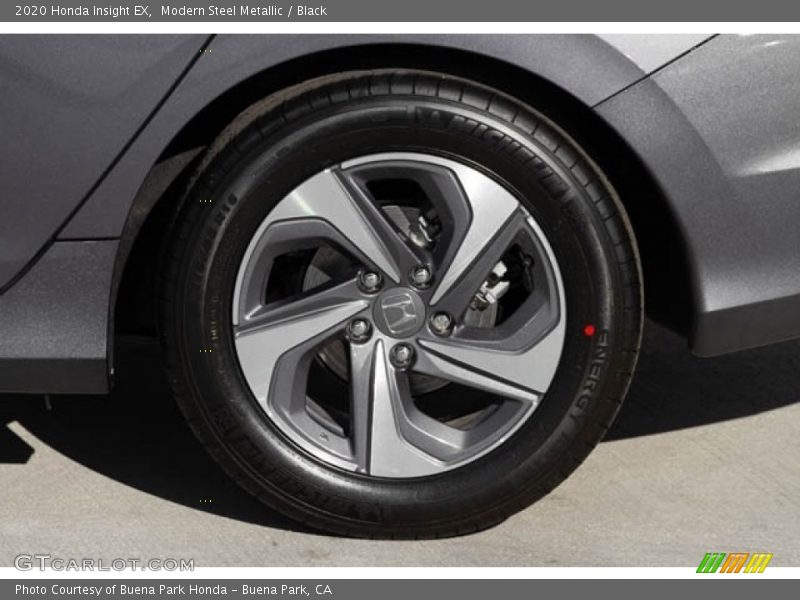 Modern Steel Metallic / Black 2020 Honda Insight EX