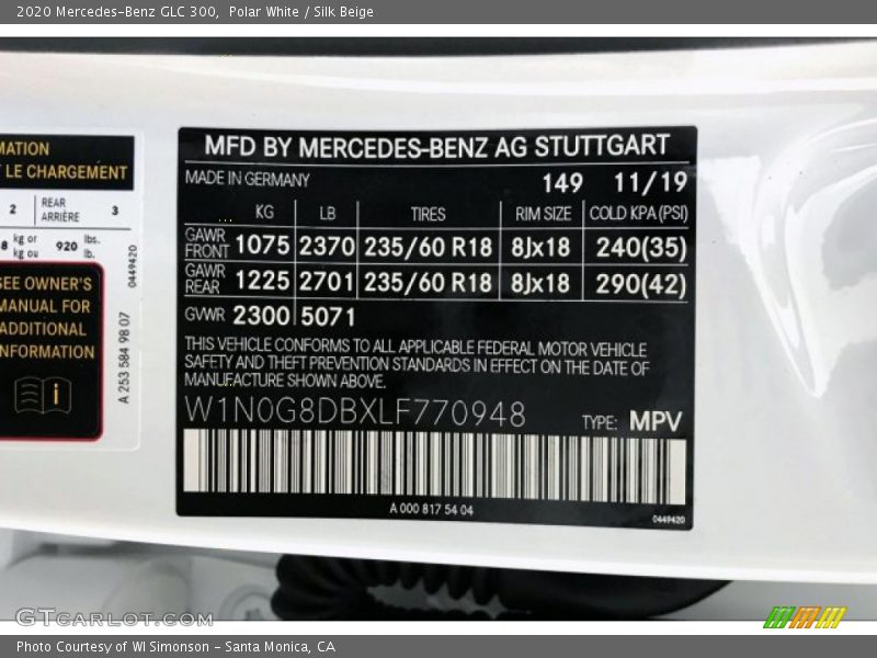 Polar White / Silk Beige 2020 Mercedes-Benz GLC 300