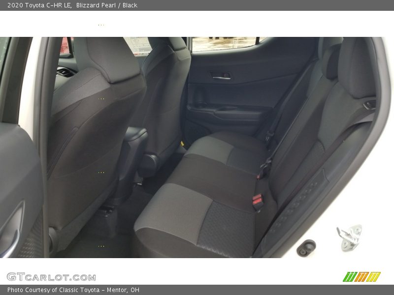 Blizzard Pearl / Black 2020 Toyota C-HR LE