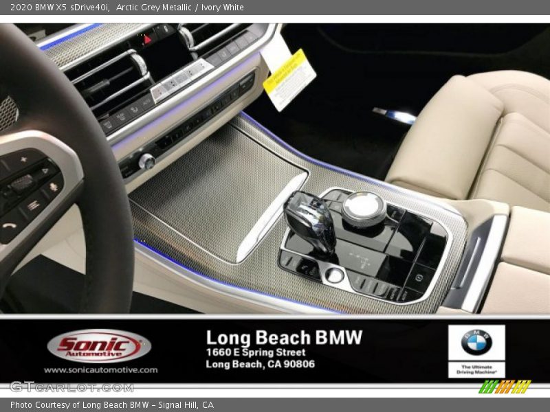 Arctic Grey Metallic / Ivory White 2020 BMW X5 sDrive40i