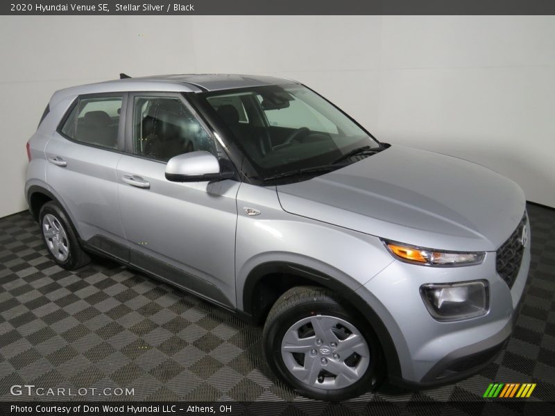Stellar Silver / Black 2020 Hyundai Venue SE